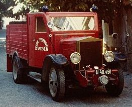 Freiwillige Feuerwehr Krems/Donau - Erstes Feuerwehrauto der FF Spitz